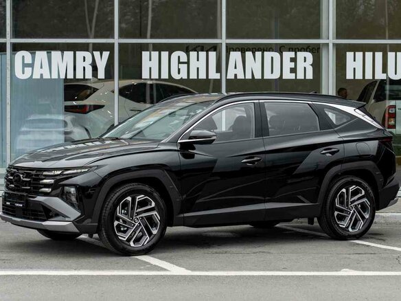 2026 Hyundai Tucson L IV Рестайлинг, чёрный, 4249000 рублей - вид 4