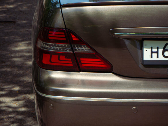 2005 Lexus LS 430 III Рестайлинг, коричневый, 2000000 рублей - вид 6