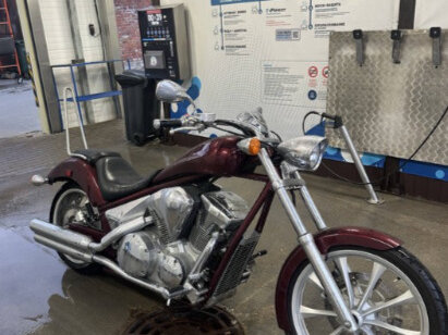 2010 Honda VT 1300CX Fury, пурпурный, 900000 рублей, вид 3