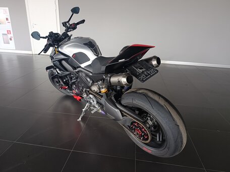 2023 Ducati Streetfighter V4, чёрный, 4990000 рублей, вид 3