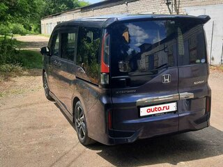 2017 Honda Stepwgn V, фиолетовый, 1850000 рублей, вид 5