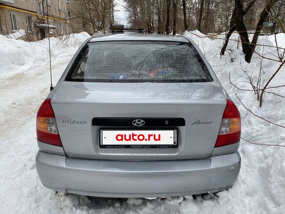 2005 Hyundai Accent ТагАЗ II, серебристый, 330000 рублей - вид 9