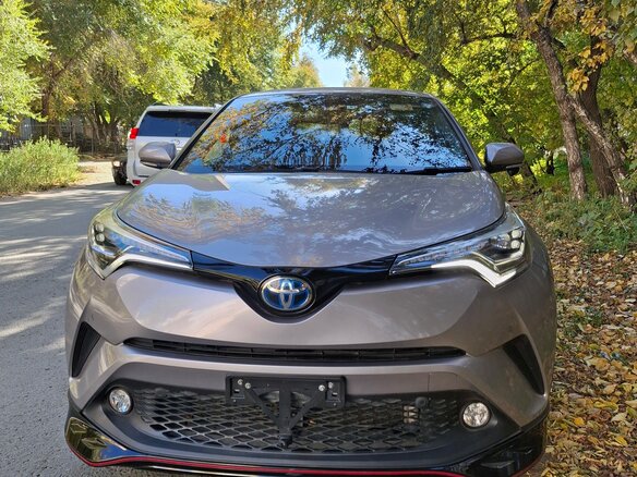 2017 Toyota C-HR I, серебристый - вид 9