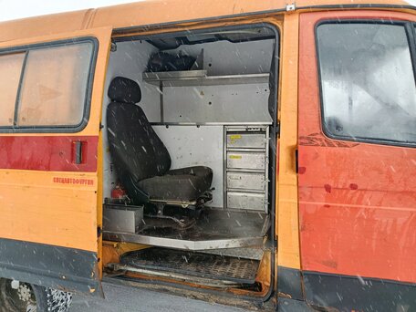2011 ГАЗ ГАЗель (2705), оранжевый, 300000 рублей, вид 4