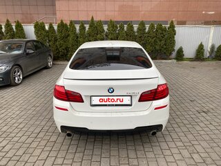 2010 BMW 5 серии 535i VI (F10/F11/F07), белый, 2250000 рублей, вид 3