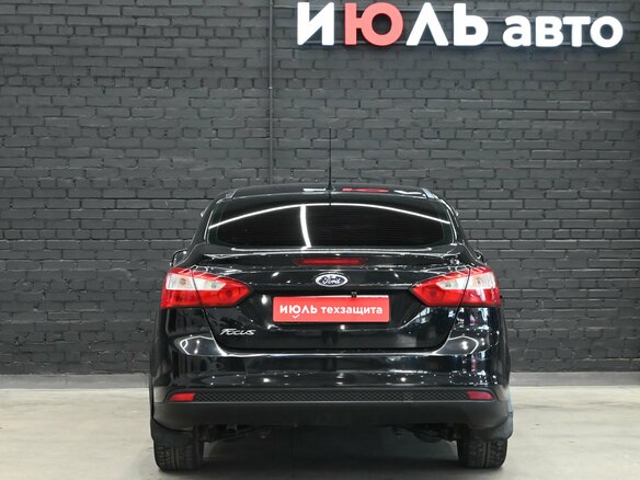 2012 Ford Focus III, чёрный, 750000 рублей - вид 5