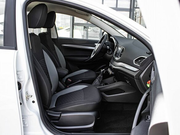 2026 Lada (ВАЗ) Vesta I Рестайлинг (NG), белый - вид 10