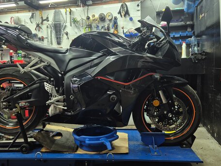 2009 Honda CBR 600RR, чёрный, 730000 рублей, вид 2