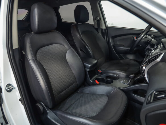2011 Hyundai ix35 I, белый, 900777 рублей - вид 19