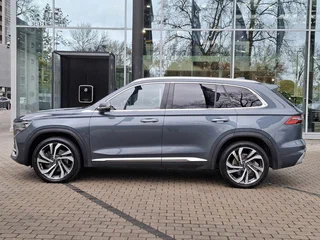 2023 Geely Monjaro I, серый, 2640000 рублей, вид 2