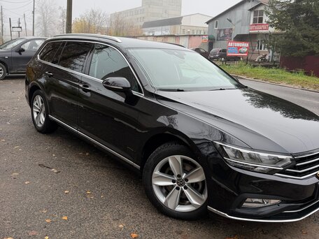 2023 Volkswagen Passat B8 Рестайлинг, чёрный, 3500000 рублей, вид 2