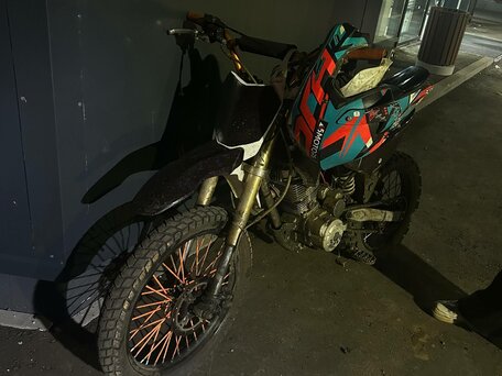 2016 Wels CRF 250, фиолетовый, 63000 рублей, вид 4