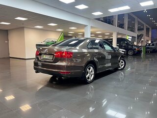 2012 Volkswagen Jetta VI, коричневый, 1250000 рублей, вид 2