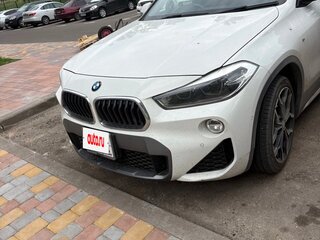2018 BMW X2 sDrive18i I (F39), белый, 1850000 рублей, вид 1