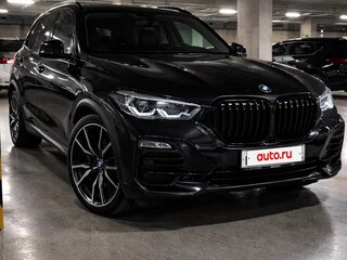 2020 BMW X5 25d IV (G05/G18), чёрный, 5900000 рублей, вид 2