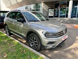 2020 Volkswagen Tiguan Allspace II, серебристый, 2290000 рублей, вид 2