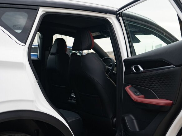 2026 Geely Coolray I Рестайлинг 2, белый, 2964990 рублей - вид 18