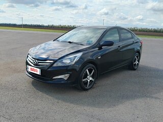 2015 Hyundai Solaris I Рестайлинг, чёрный, 730000 рублей, вид 1