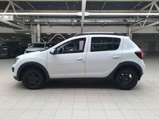 2018 Renault Sandero Stepway II, белый, 1060000 рублей, вид 4