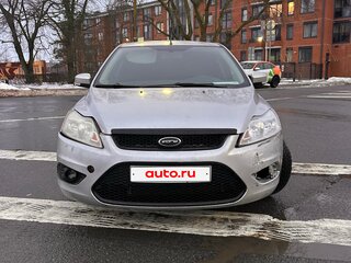 2008 Ford Focus II Рестайлинг, серебристый, 320000 рублей, вид 2