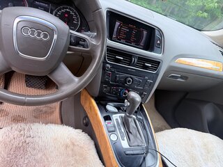 2010 Audi Q5 I (8R), бежевый, 900000 рублей, вид 3