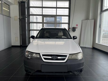 2014 Daewoo Nexia I Рестайлинг, белый, 200000 рублей, вид 2