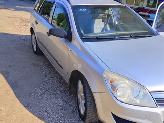 2007 Opel Astra H Рестайлинг, серебристый, 400000 рублей, вид 2