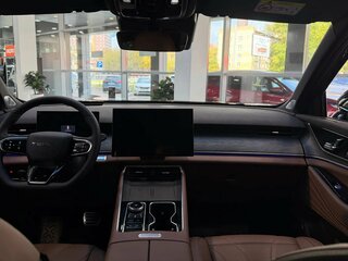 2026 Tenet T9, зелёный, 4299000 рублей, вид 5
