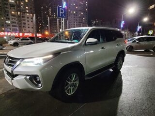 2019 Toyota Fortuner II, белый, 3700000 рублей, вид 1