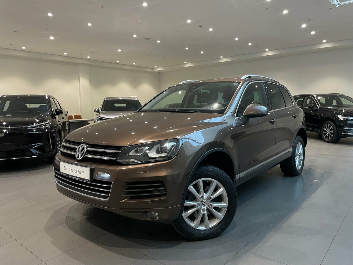 Открыть фотографии: Volkswagen Touareg II