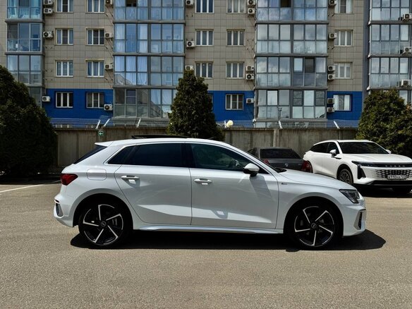 2023 Audi A3 Sportback 35 TFSI IV (8Y), белый, 2050000 рублей - вид 7
