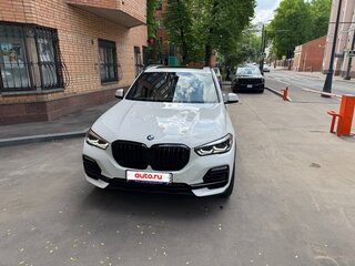 2019 BMW X5 40i IV (G05/G18), белый, 6500000 рублей, вид 1