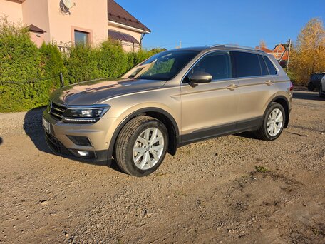 2019 Volkswagen Tiguan II, бежевый, 2450000 рублей, вид 2