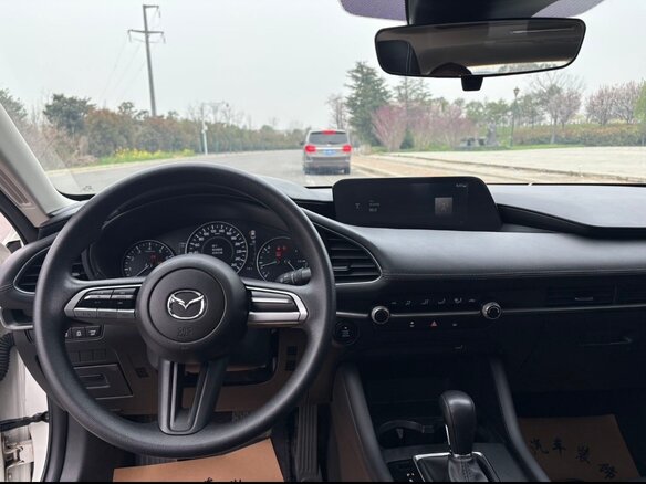 2021 Mazda 3 Axela IV (BP), белый, 1400000 рублей - вид 14