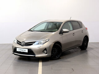 Toyota Auris II