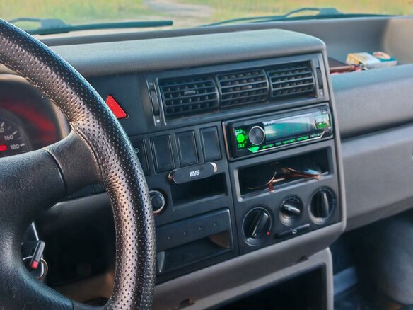 2000 Volkswagen Transporter, зелёный, 799000 рублей - вид 6