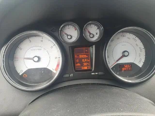 2010 Peugeot 308 I, чёрный, 212000 рублей, вид 4