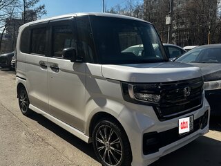 2022 Honda N-BOX II Рестайлинг, белый, 2150000 рублей, вид 1