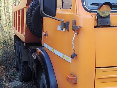 2002 КамАЗ 5511, оранжевый, 1750000 рублей, вид 3