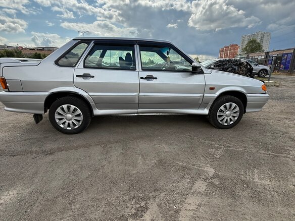 2002 Lada (ВАЗ) 2115, серый, 200000 рублей - вид 1