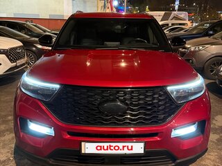 2020 Ford Explorer VI, красный, 4250000 рублей, вид 2
