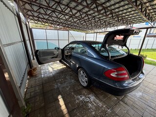2005 Mercedes-Benz CLK-Класс 200 II (W209), синий, 2000000 рублей, вид 4