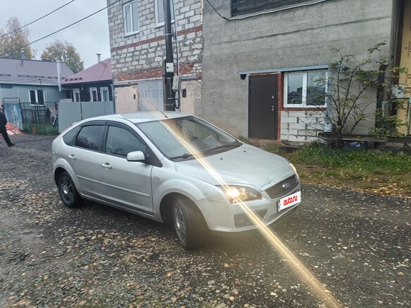 2007 Ford Focus II, серебристый, 230000 рублей - вид 5