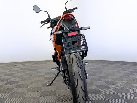 2026 KTM 390 SMC R, оранжевый, 699000 рублей, вид 3