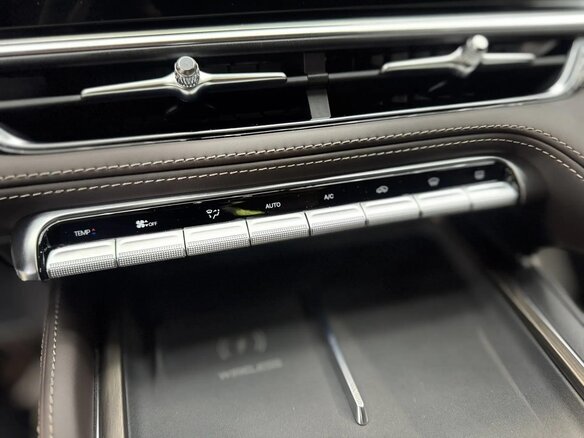 2026 Geely Monjaro I Рестайлинг 2 (China Market), чёрный, 4090000 рублей - вид 16