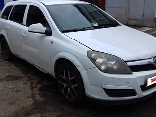 2013 Opel Astra H Рестайлинг, белый, 185000 рублей, вид 1