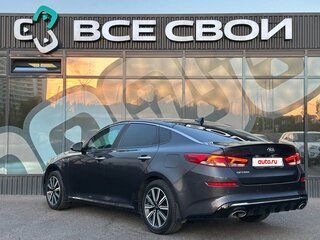 2018 Kia Optima IV Рестайлинг, серый, 1997000 рублей, вид 3