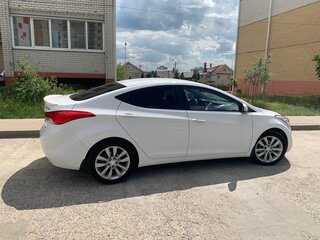 2013 Hyundai Elantra V (MD), белый, 1143000 рублей, вид 5