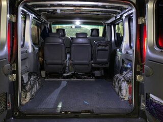 2008 Renault Trafic II Рестайлинг, серебристый, 1200000 рублей, вид 3