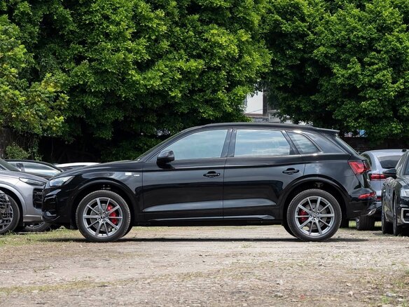 2026 Audi Q5 40 TFSI III (GU), чёрный, 5950000 рублей - вид 7